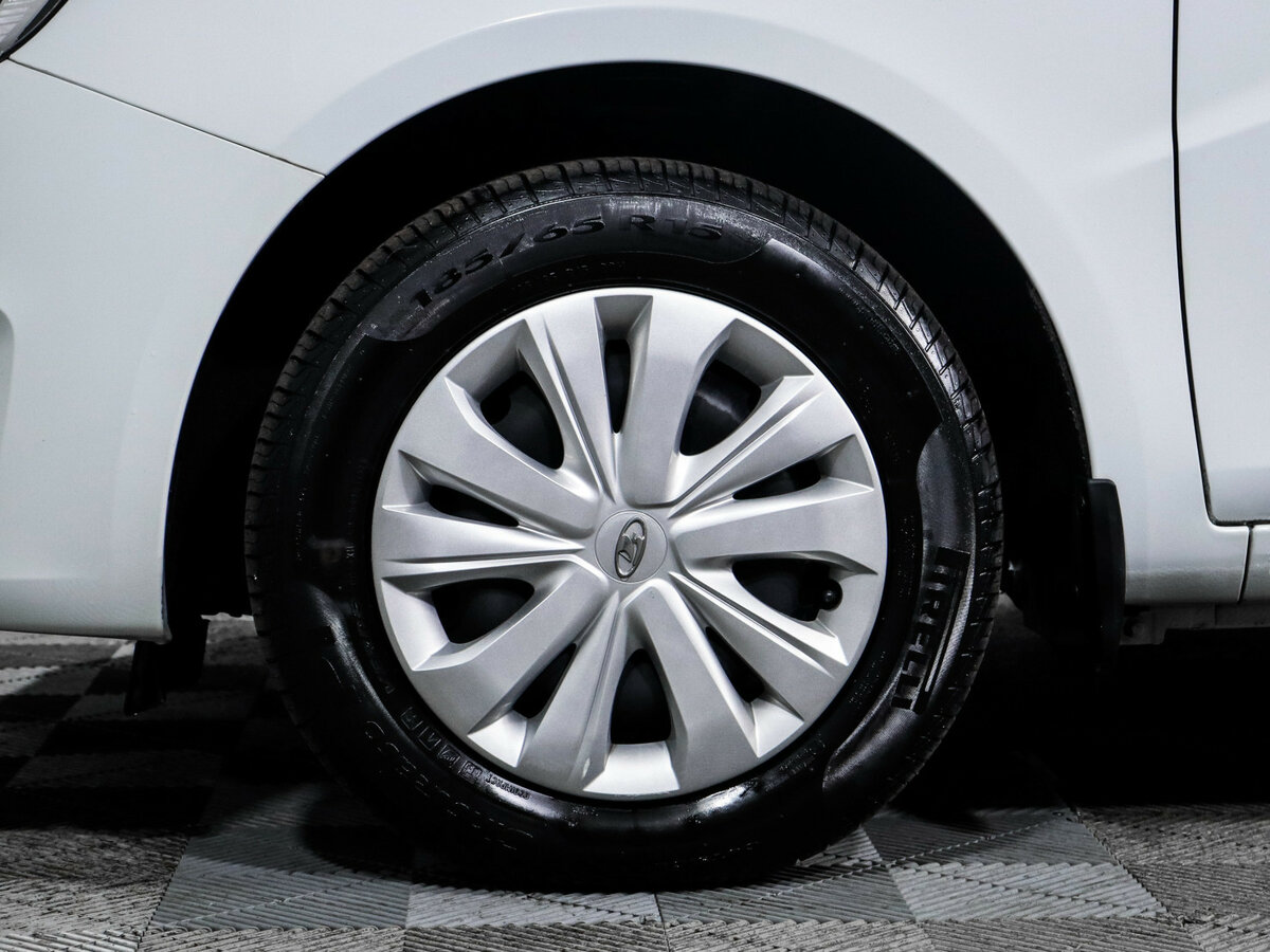 Lada (ВАЗ) Vesta SW I Рестайлинг (NG), 2024 Фото №13