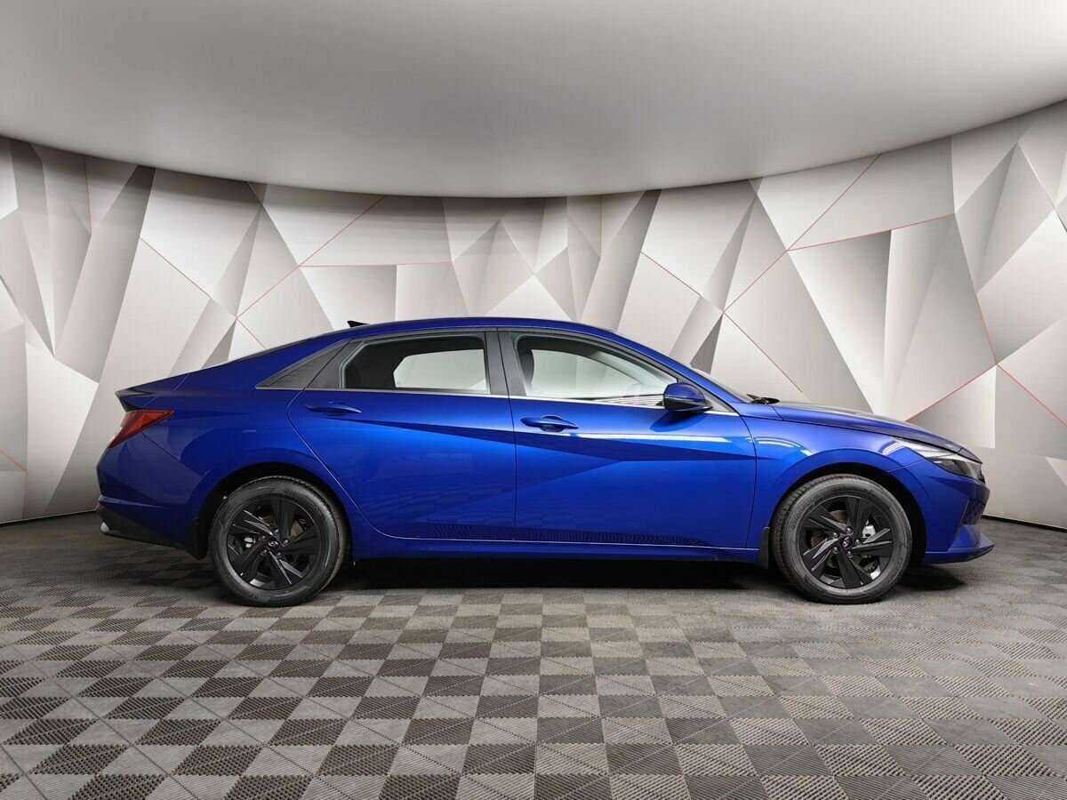 Hyundai Elantra, 2022 Фото №6