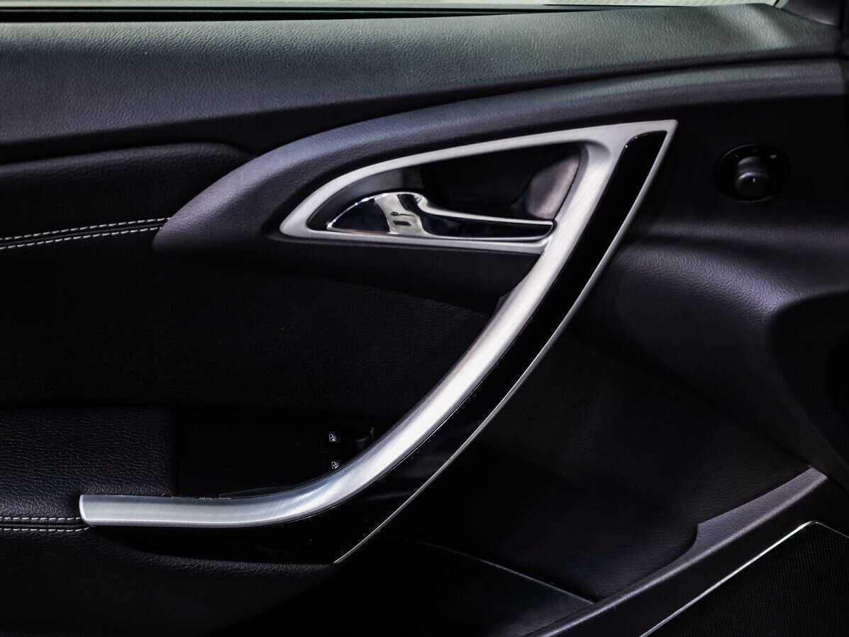 Opel Astra GTC, 2012 Фото №18