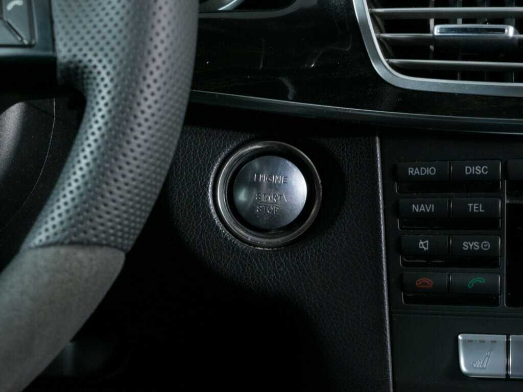 Mercedes-Benz E-Класс 300, 2013 Фото №14