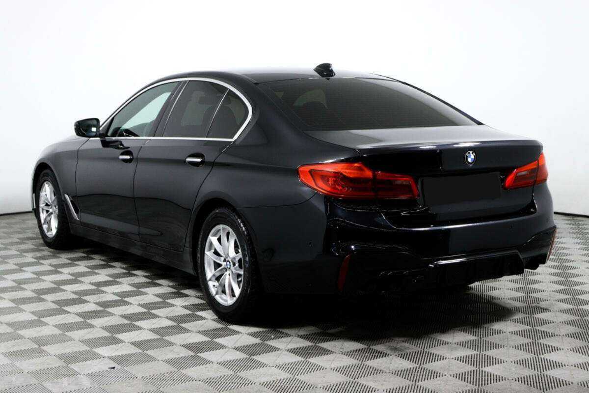 BMW 5 серии 520i, 2017 Фото №7