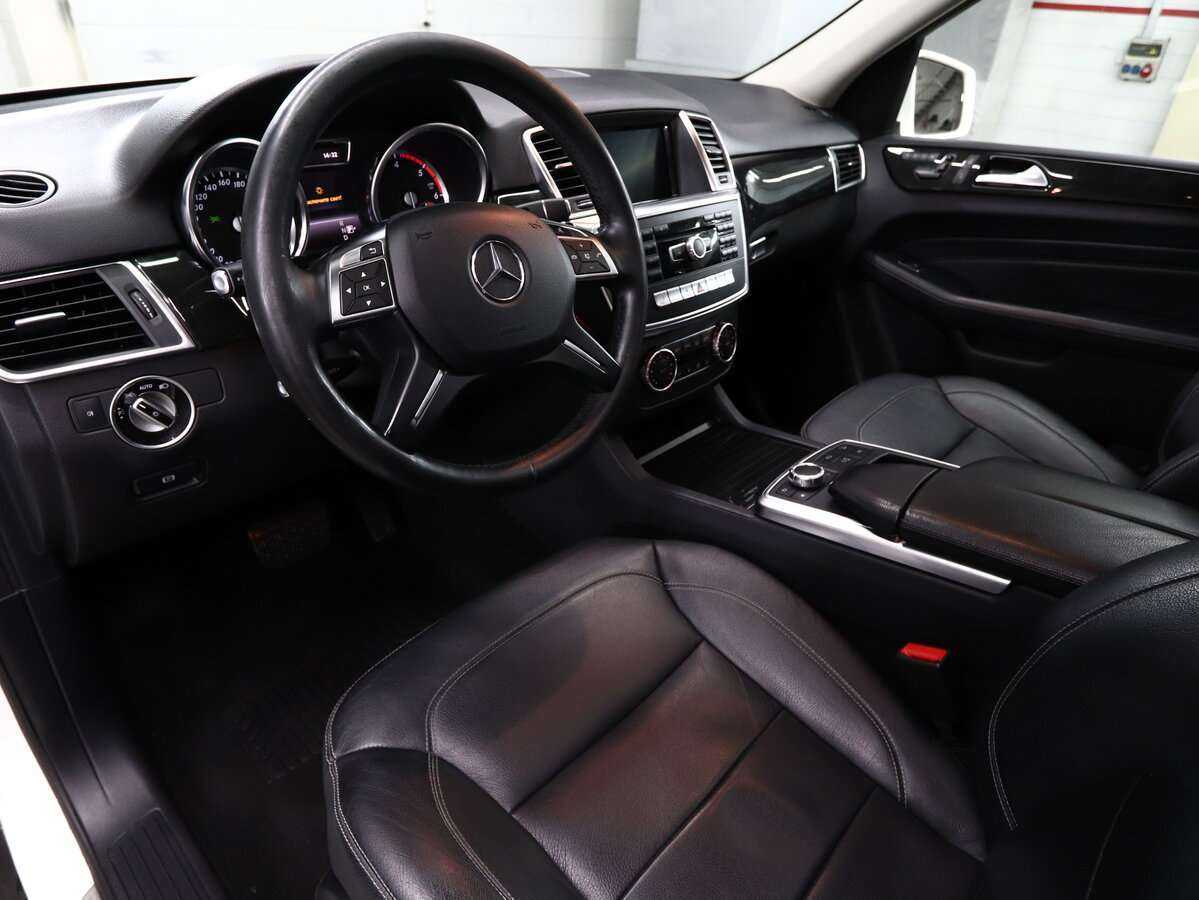 Mercedes-Benz M-Класс 350 CDI, 2015 Фото №8