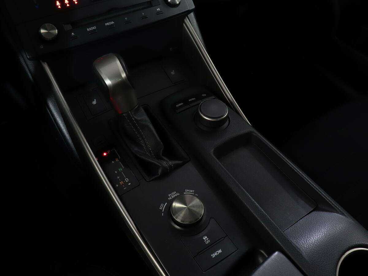 Lexus IS 250, 2015 Фото №15