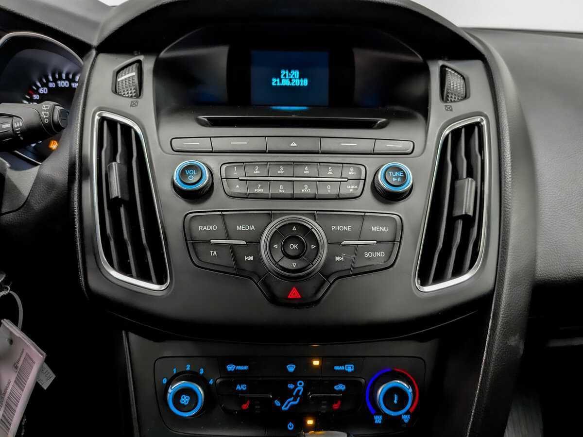 Ford Focus, 2018 Фото №15