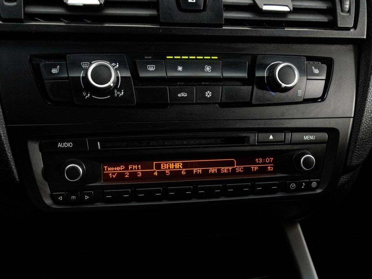 BMW 1 серии 116i, 2012 Фото №13