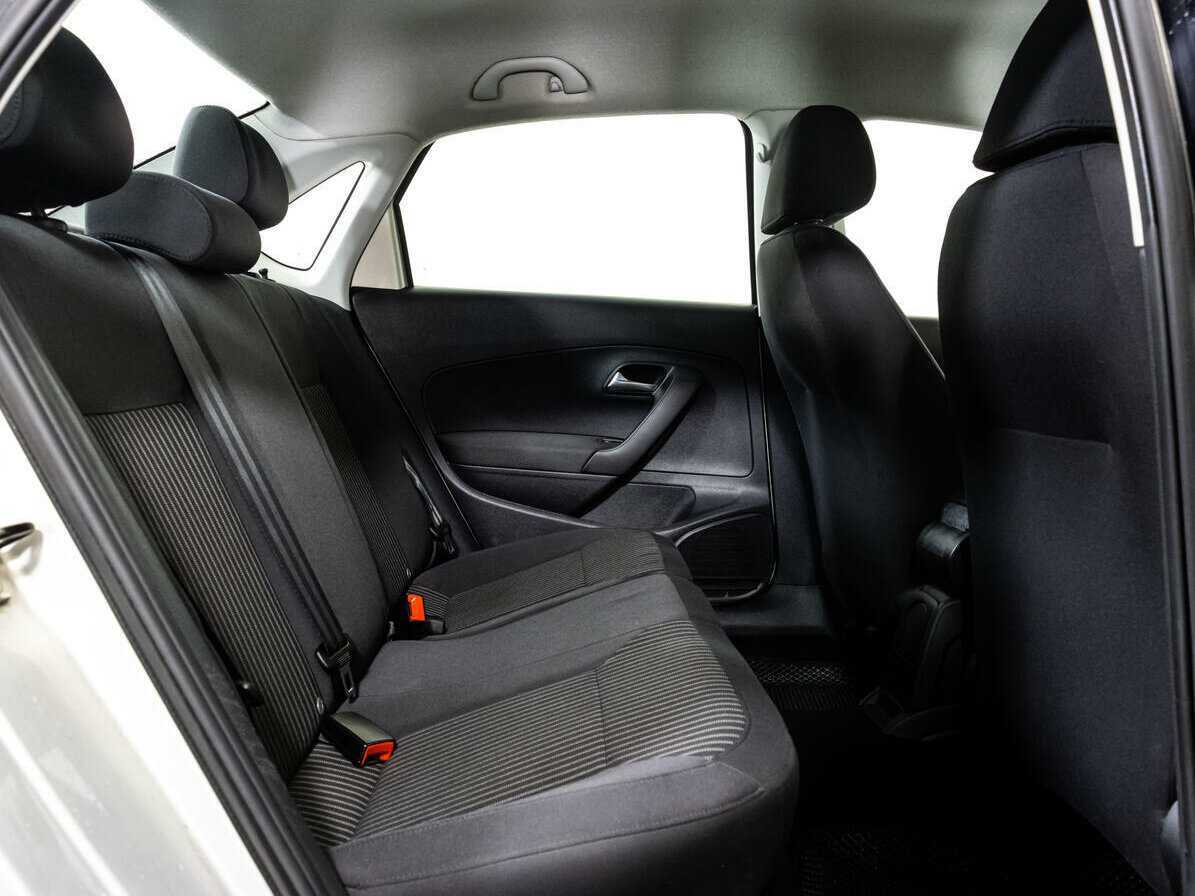 Volkswagen Polo, 2013 Фото №13