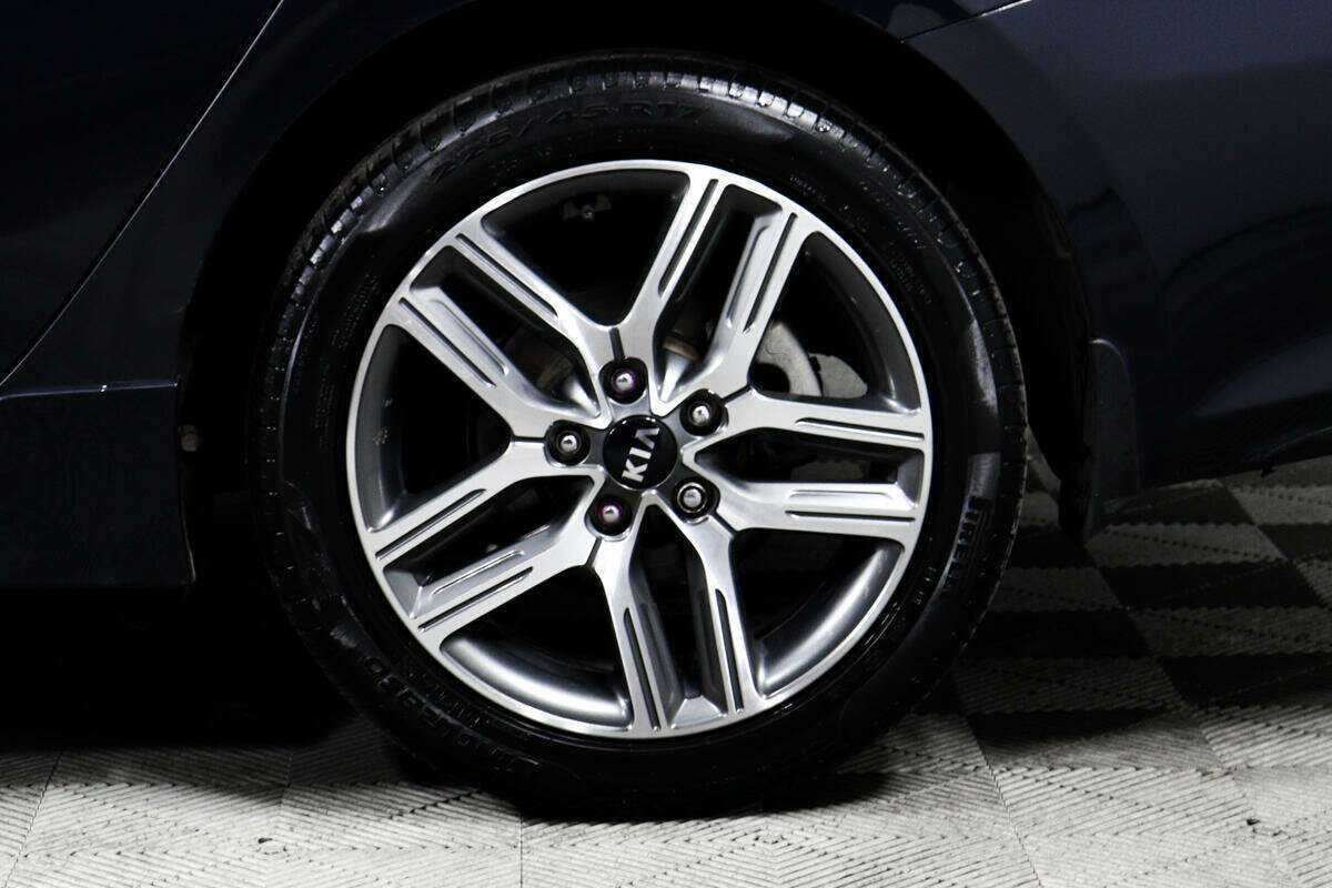 Kia Cerato, 2020 Фото №14