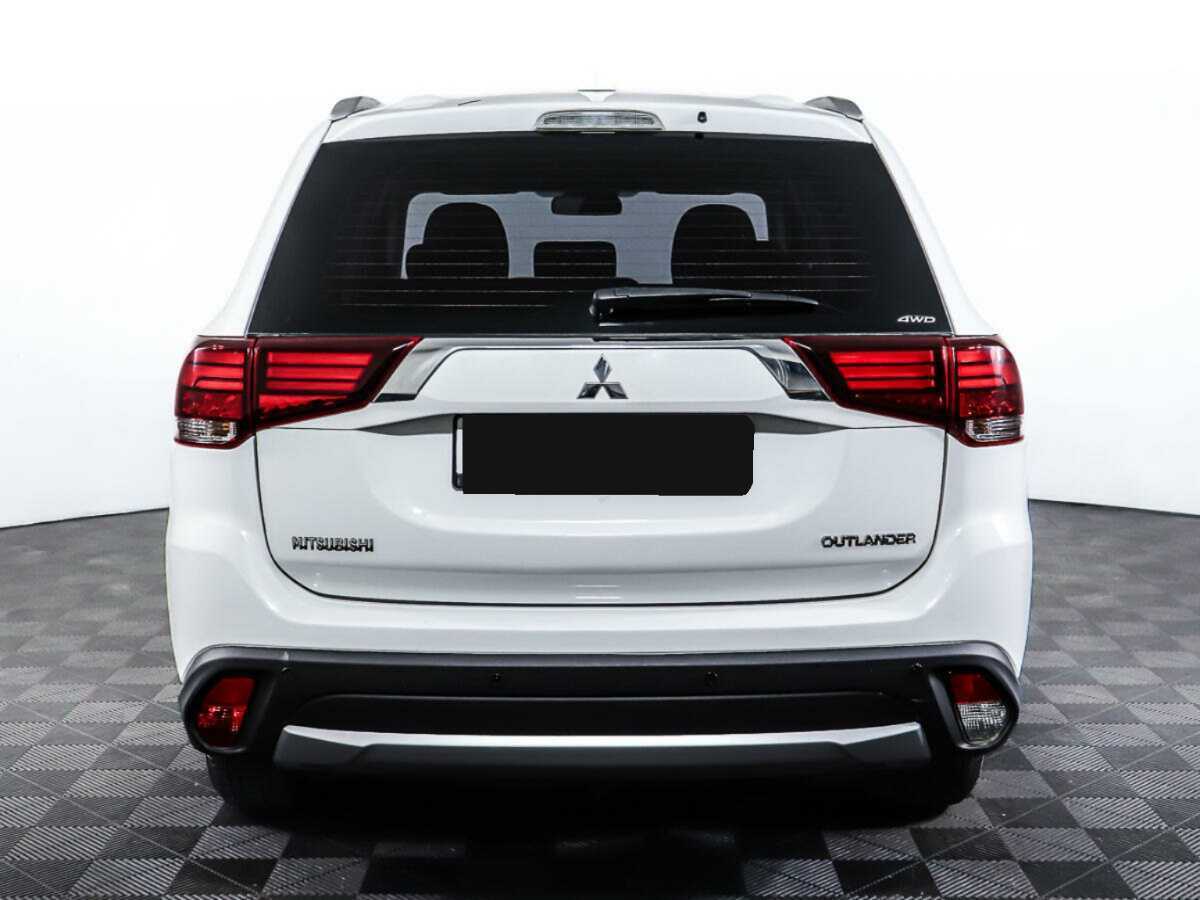 Mitsubishi Outlander, 2018 Фото №6