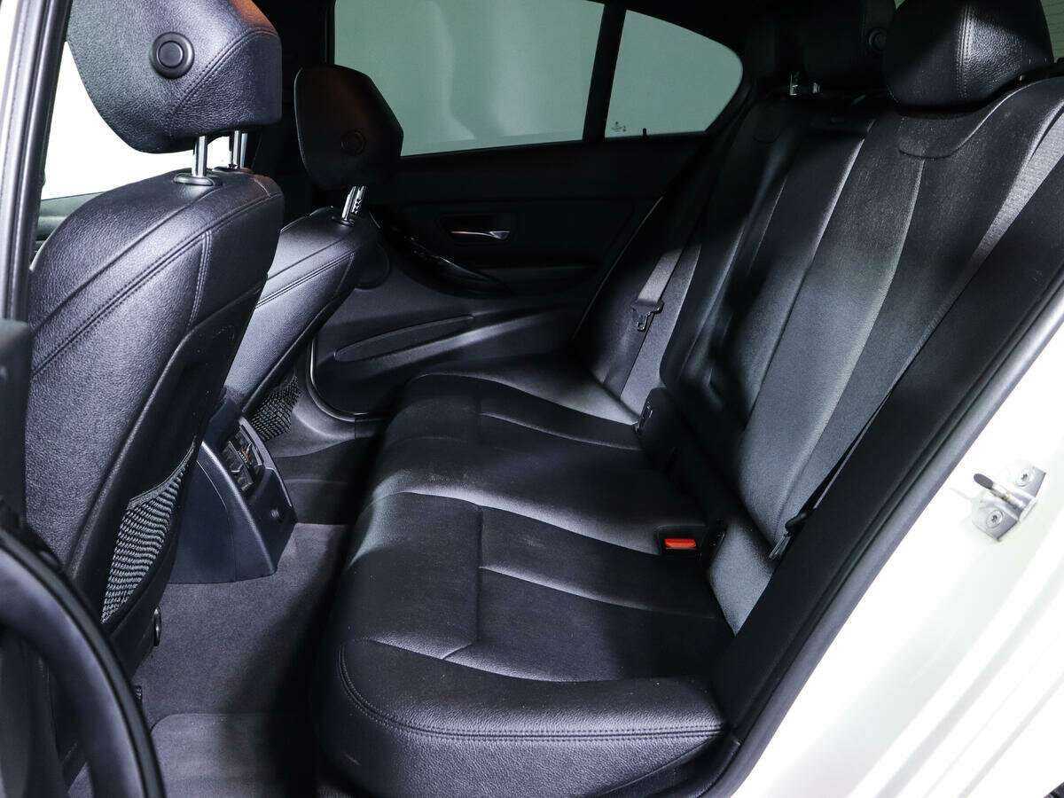 BMW 3 серии 320i xDrive, 2014 Фото №8