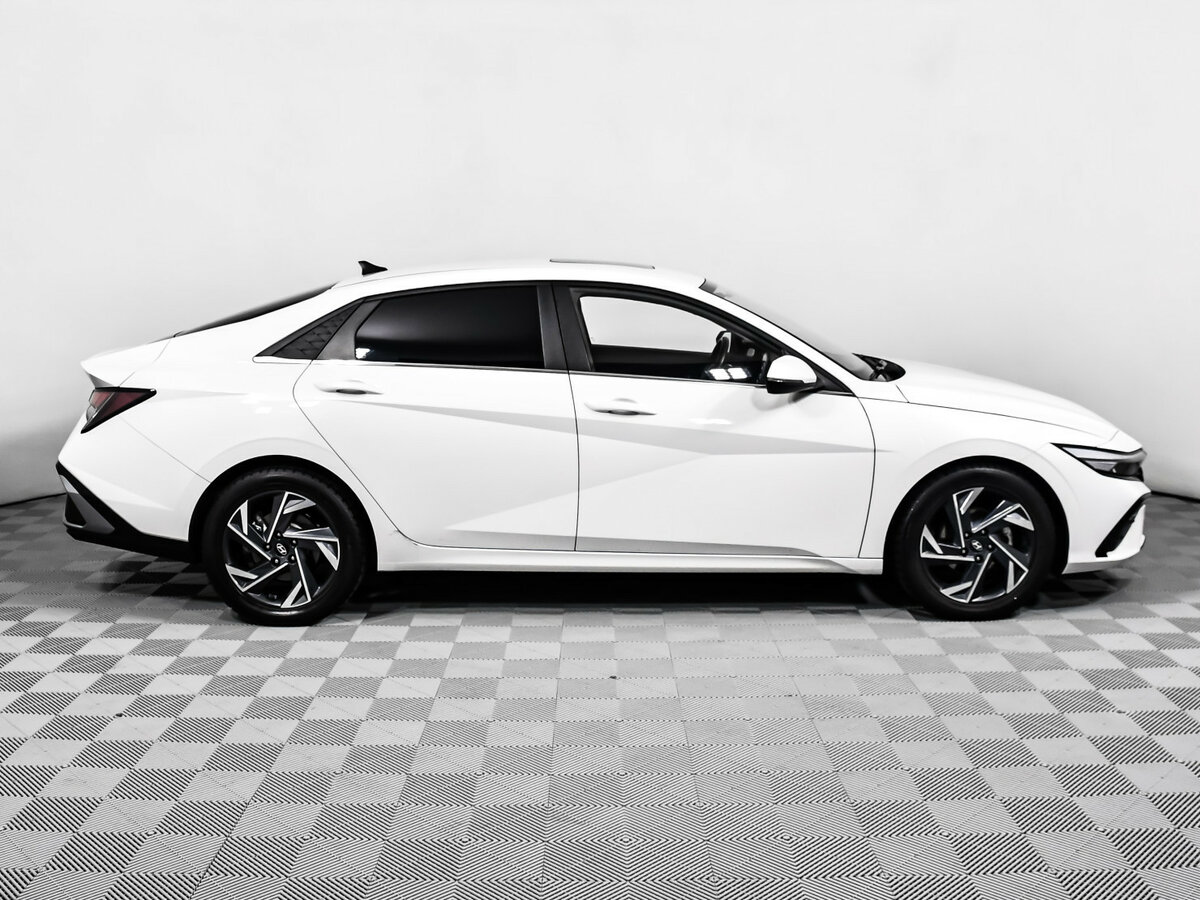 Hyundai Elantra VII (CN7) Рестайлинг, 2023 Фото №4