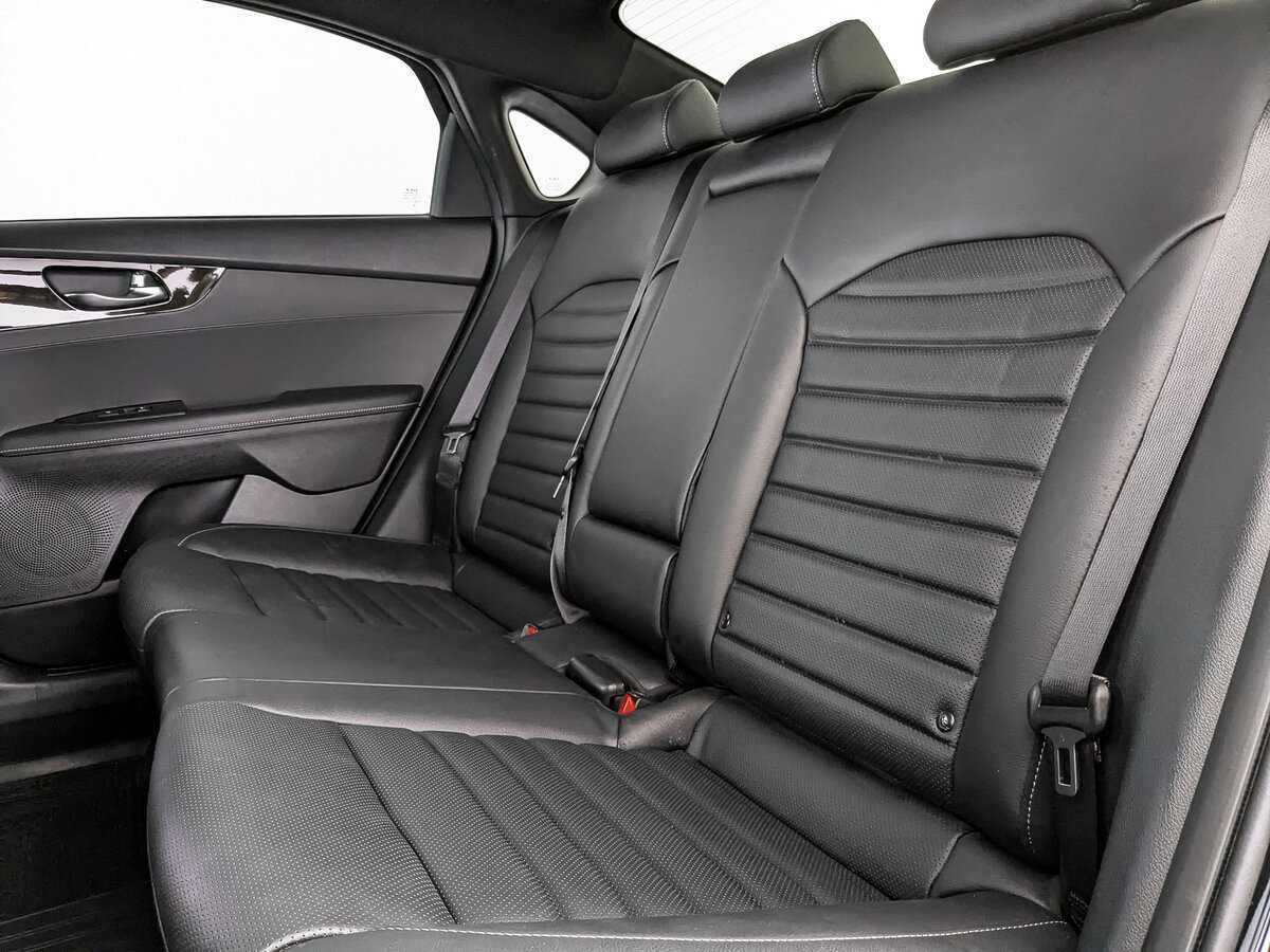 Kia Cerato, 2021 Фото №14