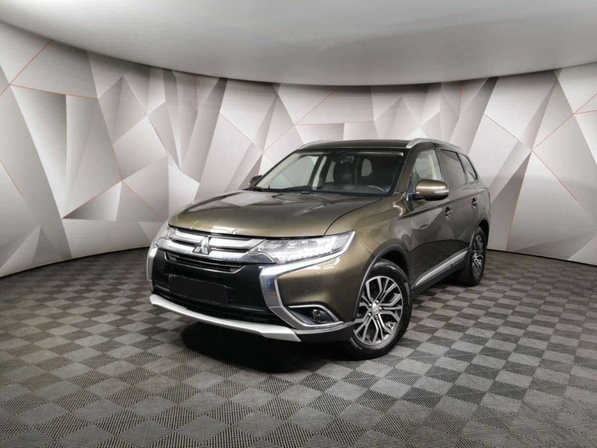 Mitsubishi Outlander, 2018 Фото №1