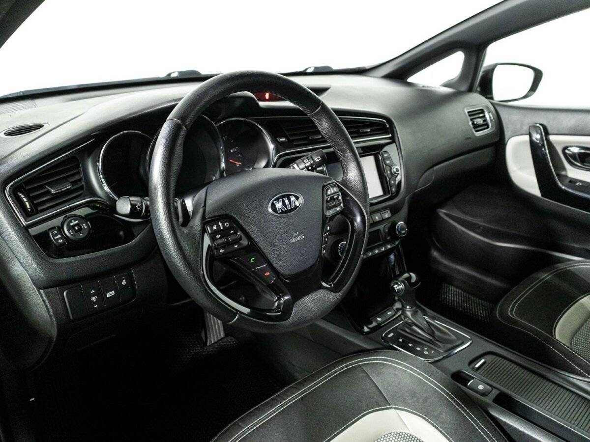 Kia Ceed, 2016 Фото №11