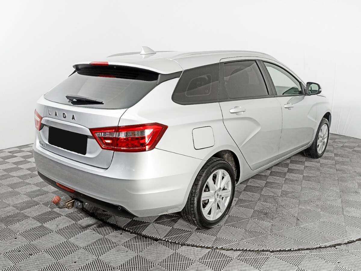 Lada (ВАЗ) Vesta SW, 2020 Фото №5