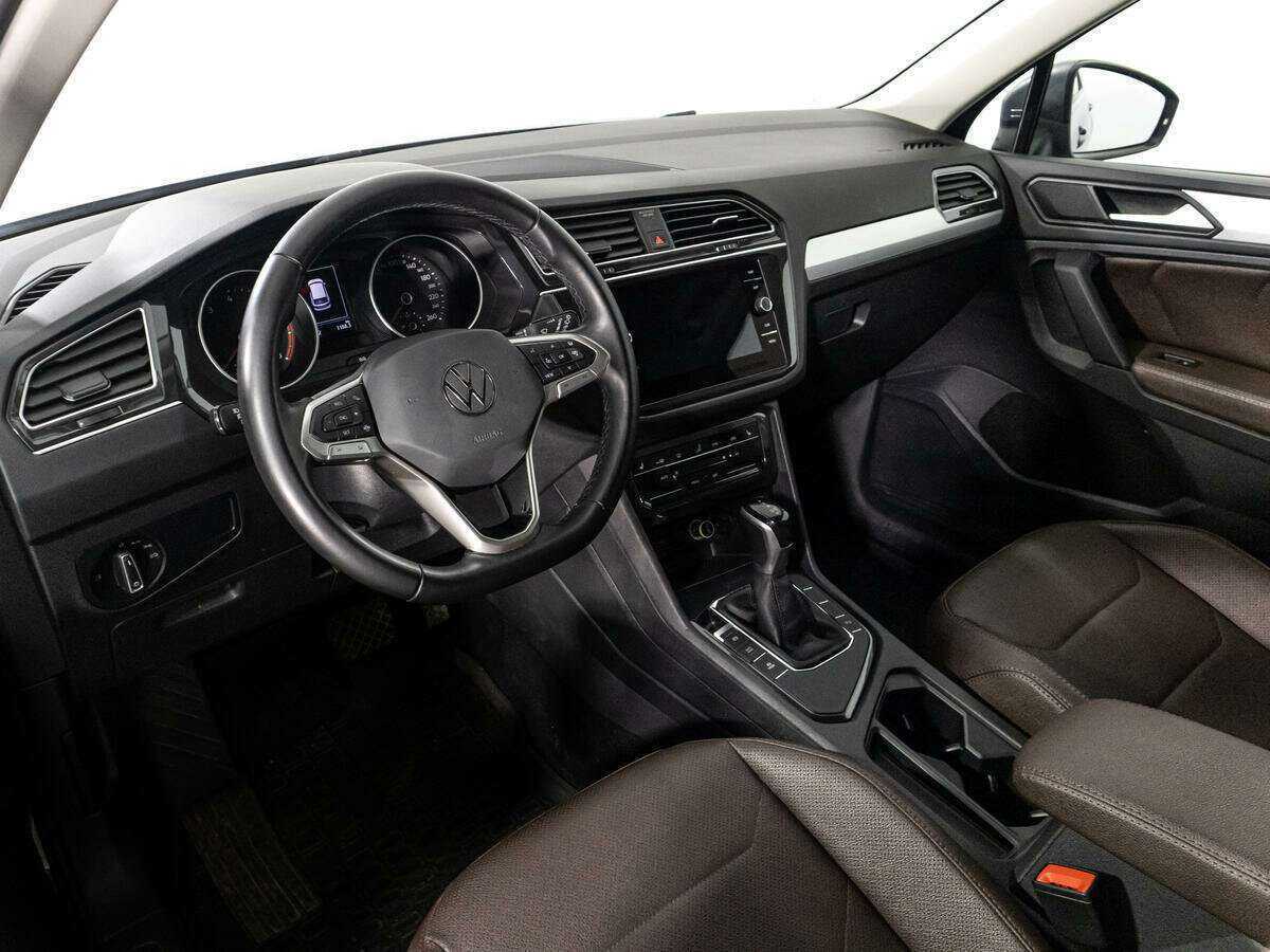 Volkswagen Tiguan, 2021 Фото №11
