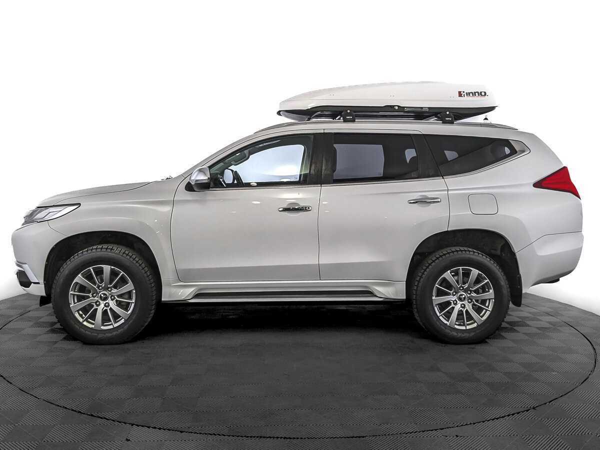 Mitsubishi Pajero Sport, 2018 Фото №8