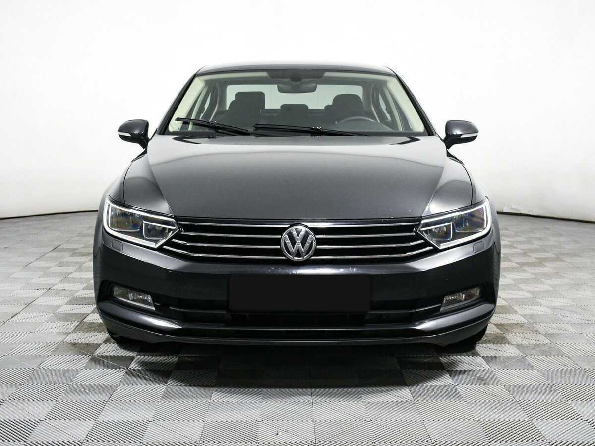 Volkswagen Passat, 2017 Фото №2