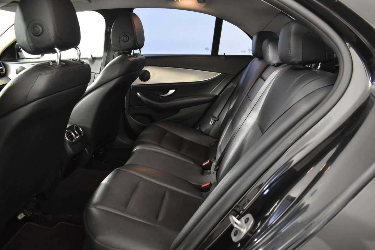 Mercedes-Benz E-Класс 200 d, 2018 Фото №7