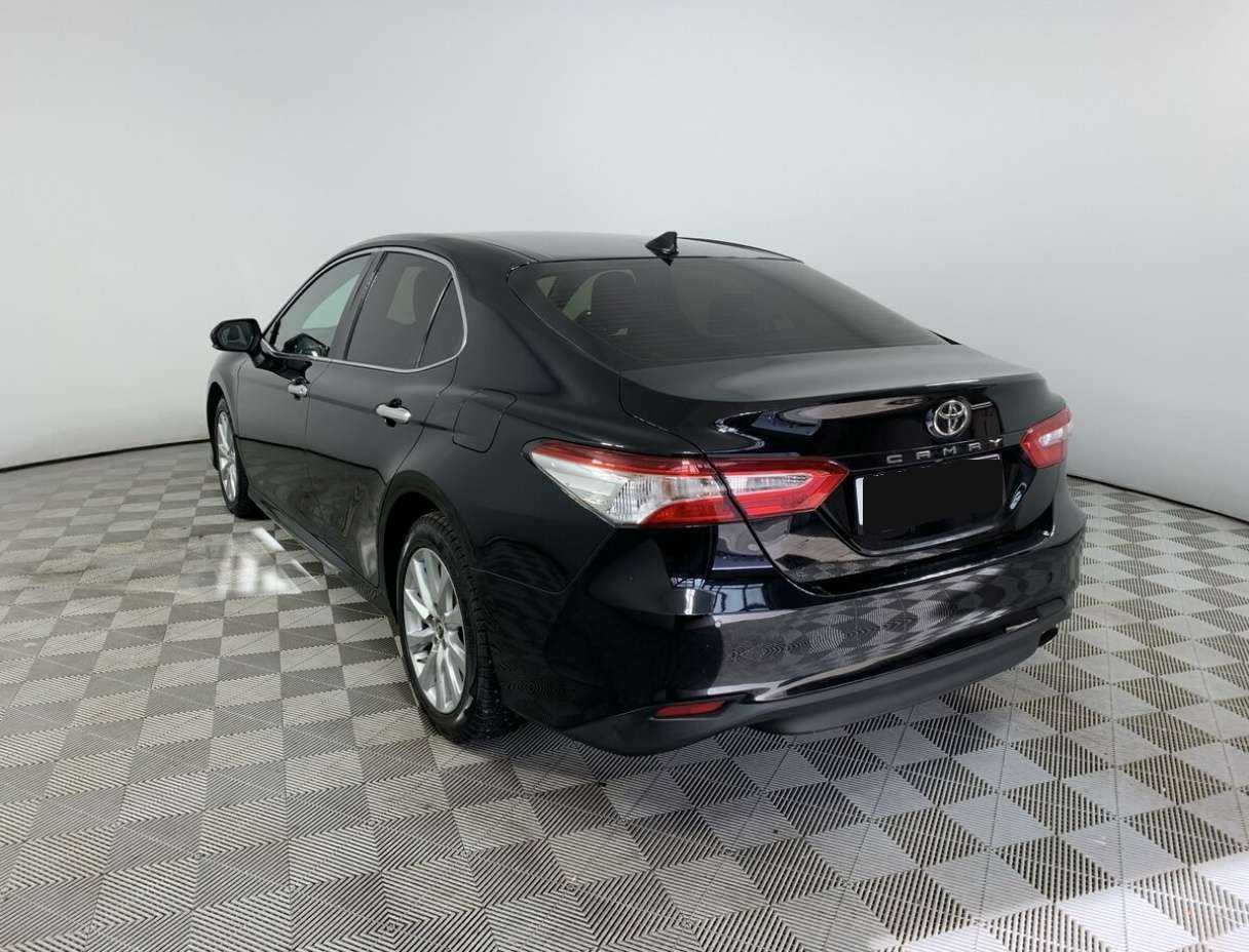 Toyota Camry, 2019 Фото №7