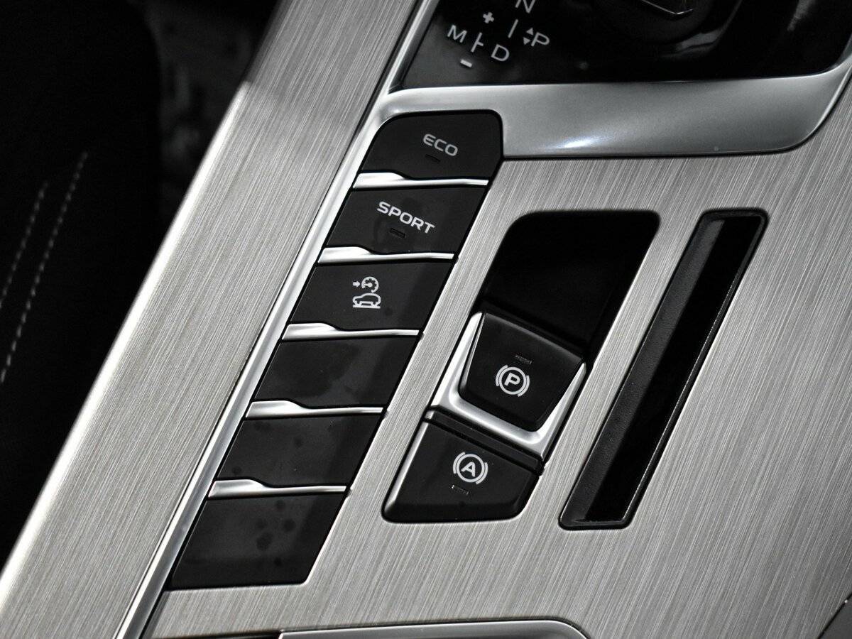 Geely Coolray, 2023 Фото №12