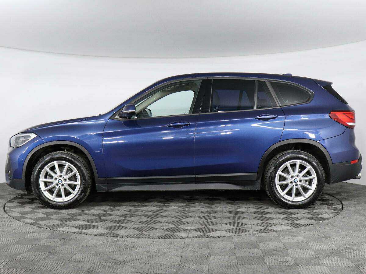 BMW X1 18i sDrive, 2021 Фото №4