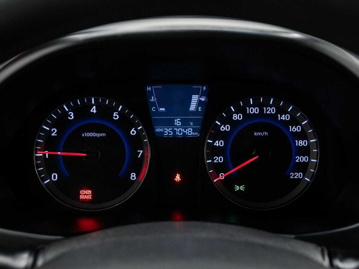 Hyundai Solaris, 2013 Фото №19