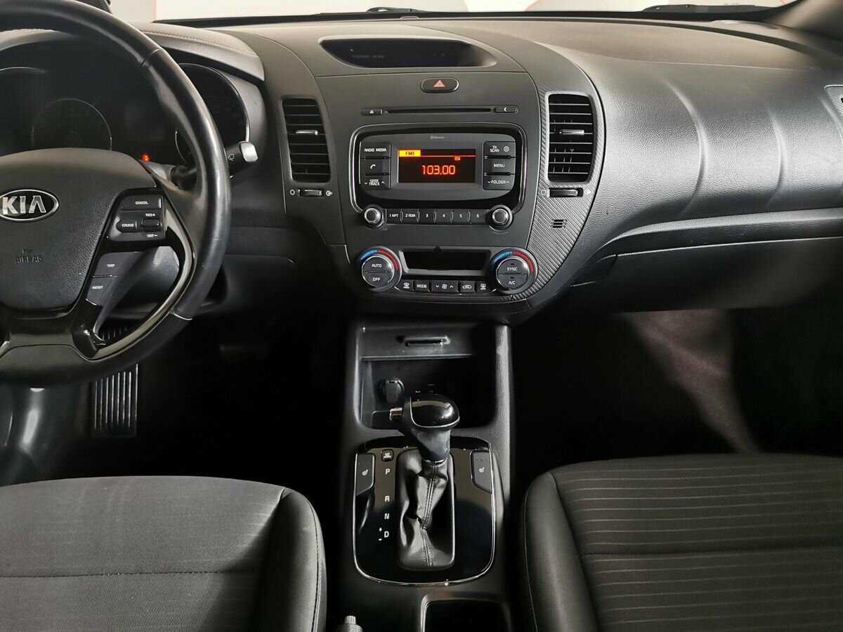 Kia Cerato, 2018 Фото №11