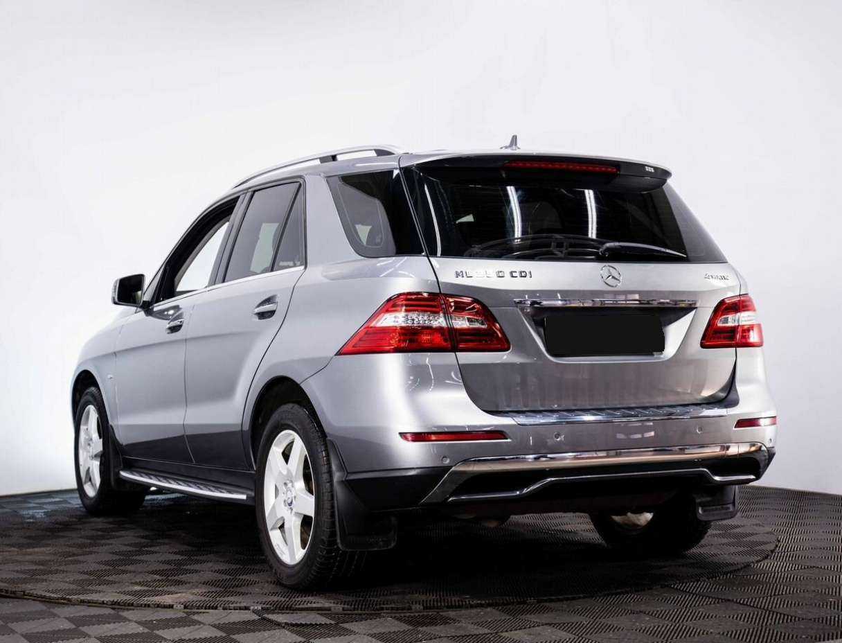 Mercedes-Benz M-Класс 350 CDI, 2012 Фото №3