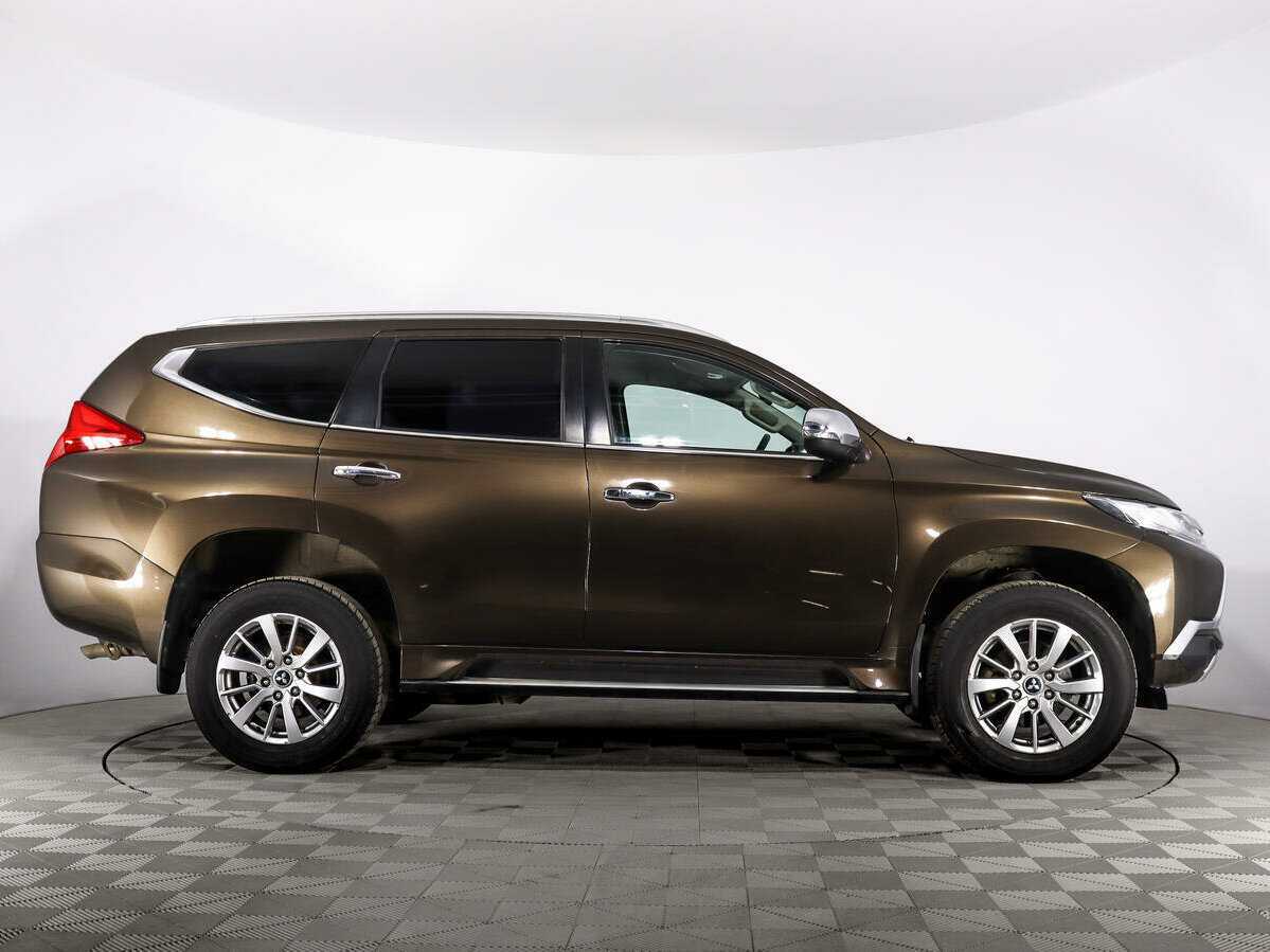 Mitsubishi Pajero Sport, 2017 Фото №4