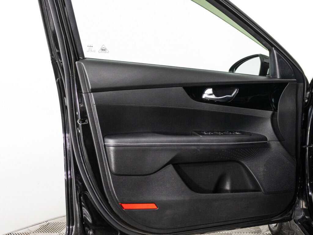 Kia Cerato, 2022 Фото №25