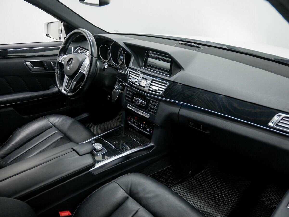 Mercedes-Benz E-Класс 300, 2013 Фото №7