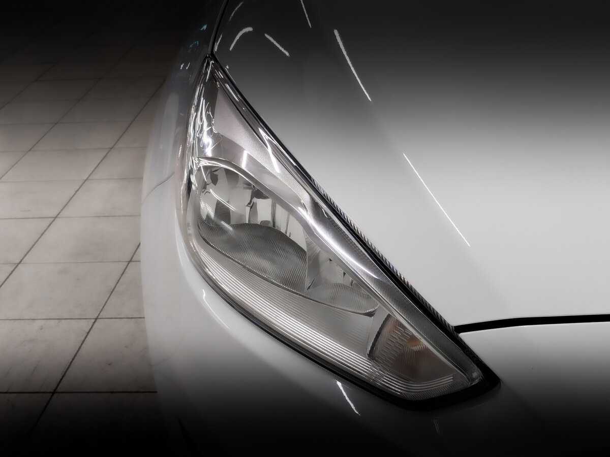 Ford Focus, 2018 Фото №17