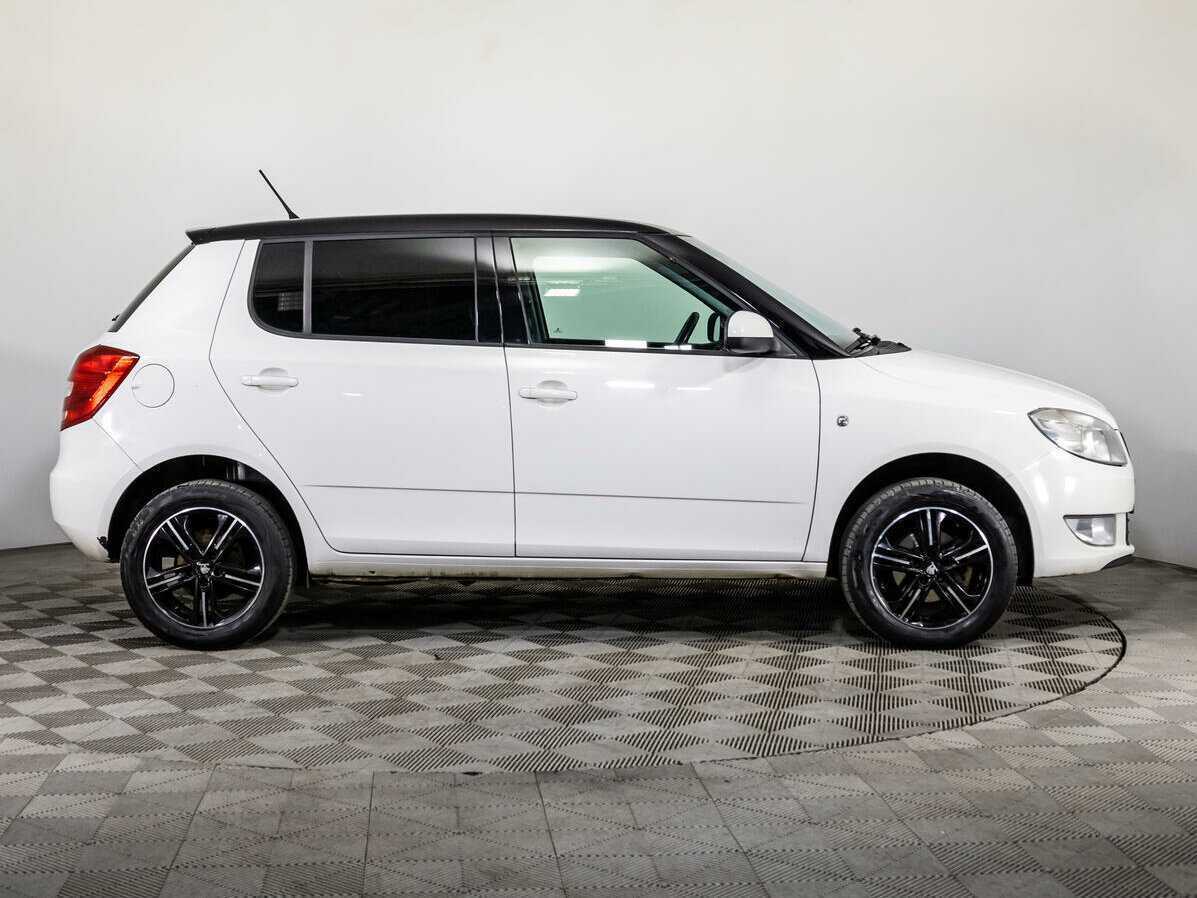 Skoda Fabia, 2013 Фото №4