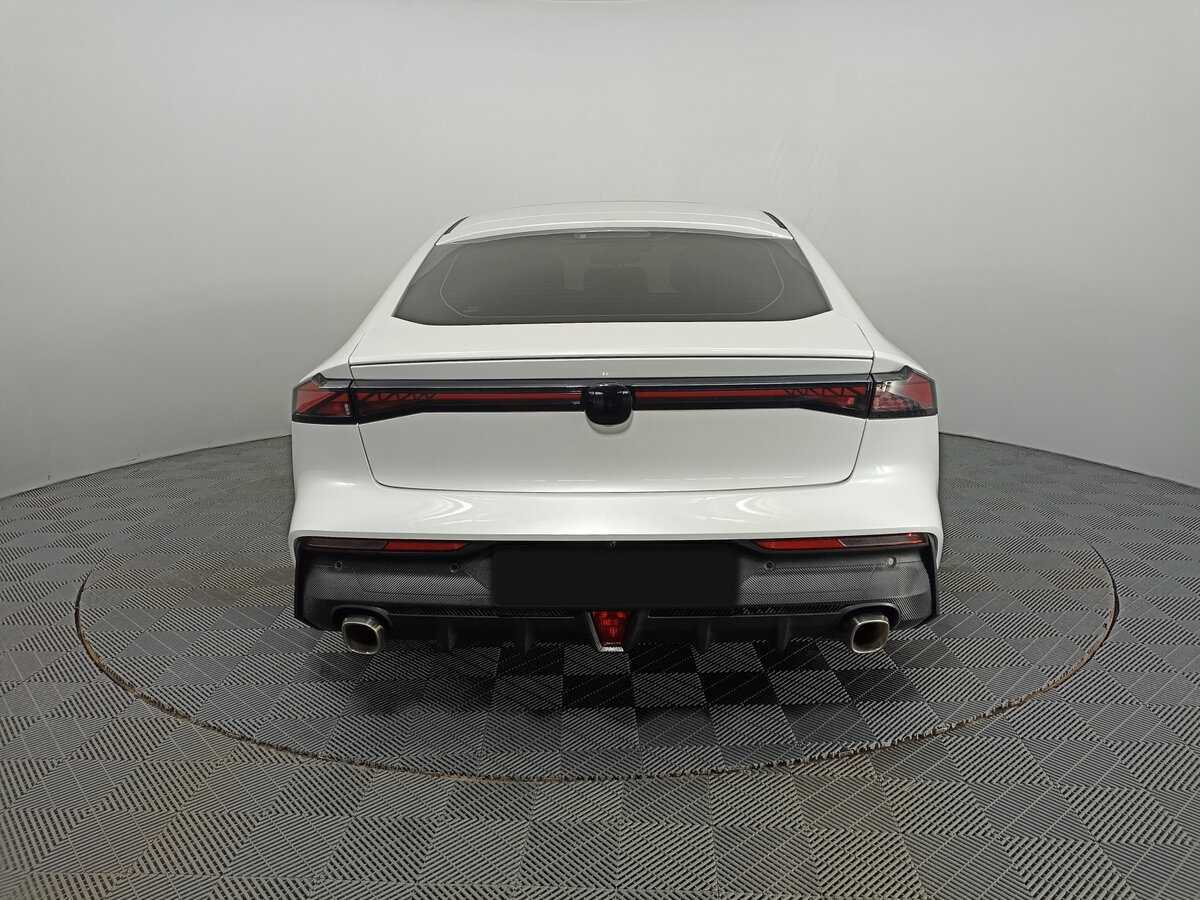 Changan UNI-V, 2023 Фото №6