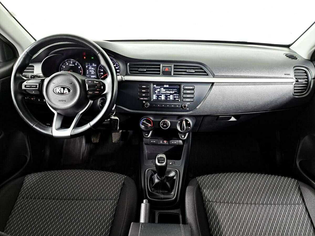Kia Rio X-Line, 2018 Фото №12