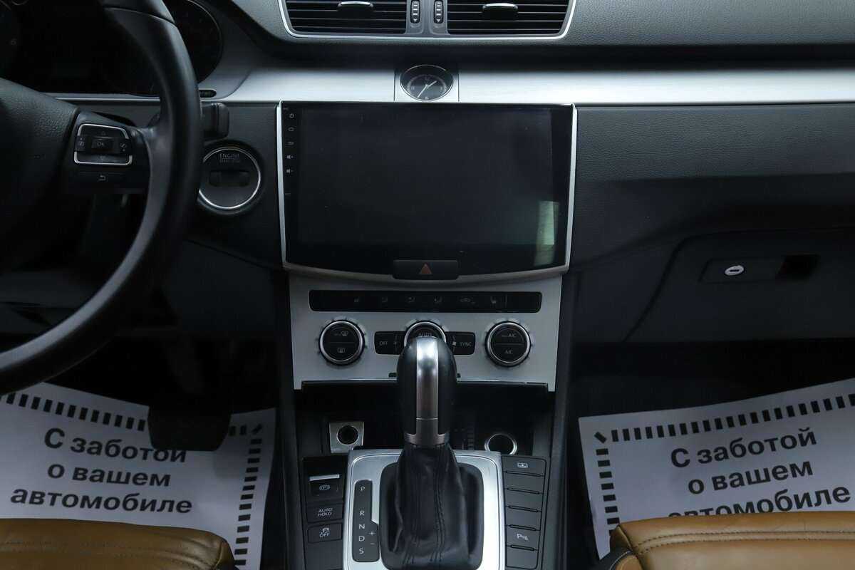 Volkswagen Passat CC, 2013 Фото №12