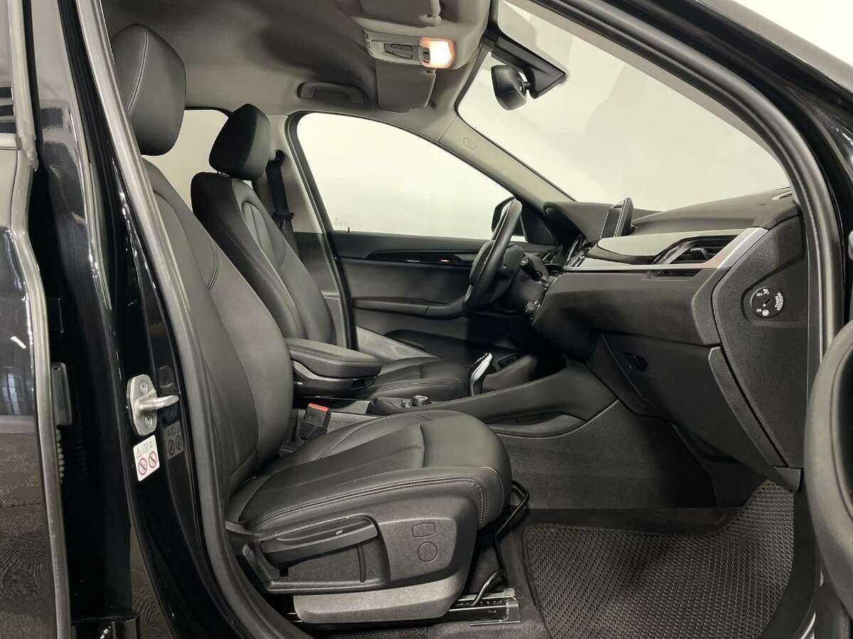BMW X1 18i sDrive, 2021 Фото №13