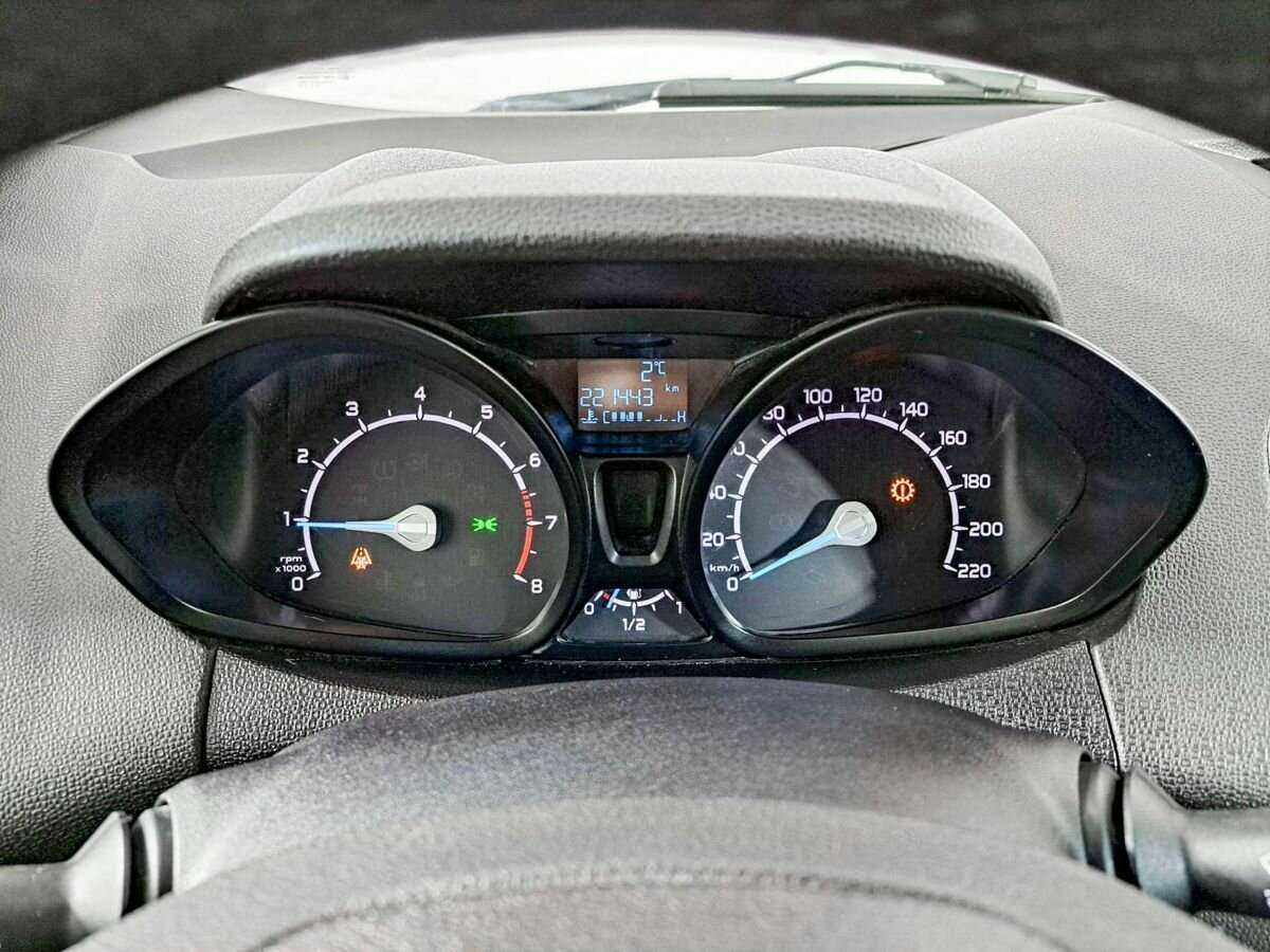 Ford EcoSport, 2015 Фото №11