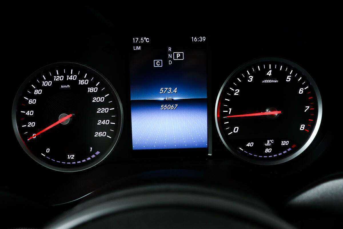 Mercedes-Benz C-Класс 180, 2018 Фото №10