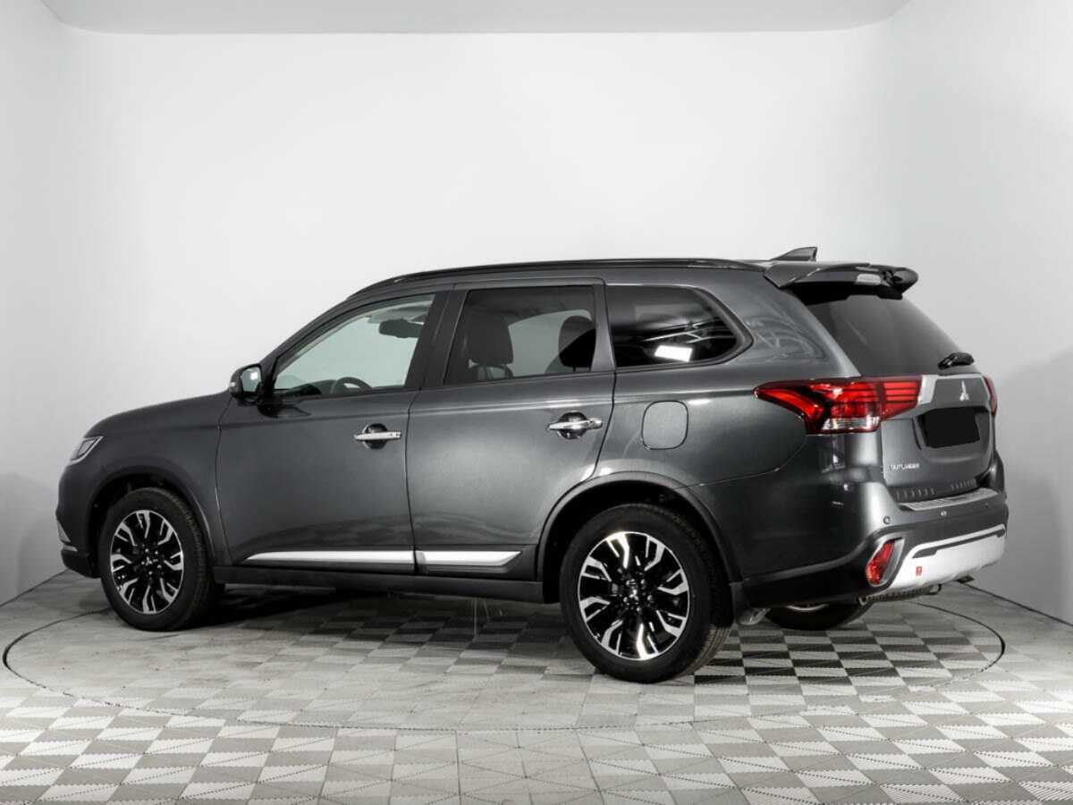 Mitsubishi Outlander, 2022 Фото №7