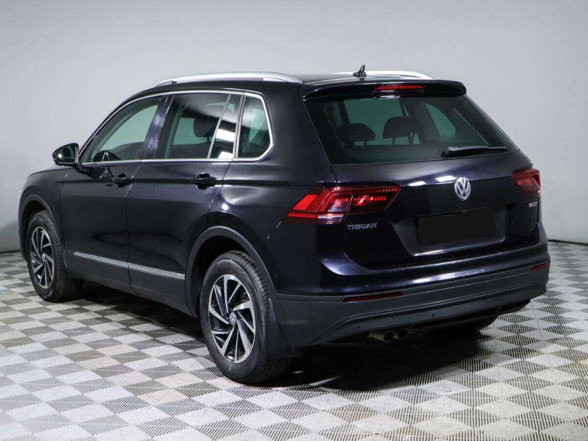 Volkswagen Tiguan, 2018 Фото №5