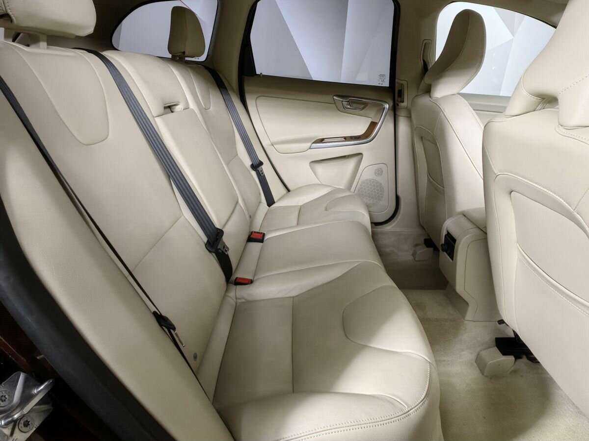 Volvo XC60, 2015 Фото №13