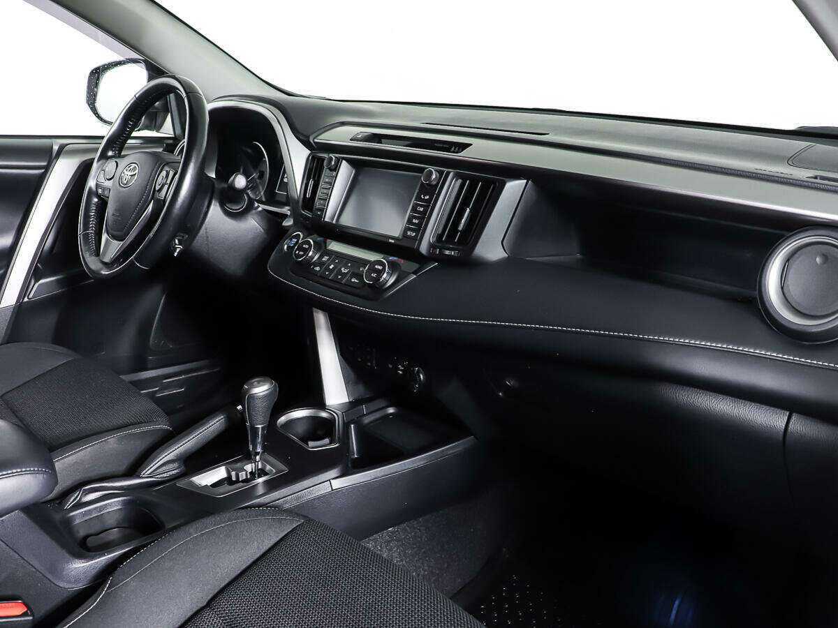 Toyota RAV4, 2019 Фото №9