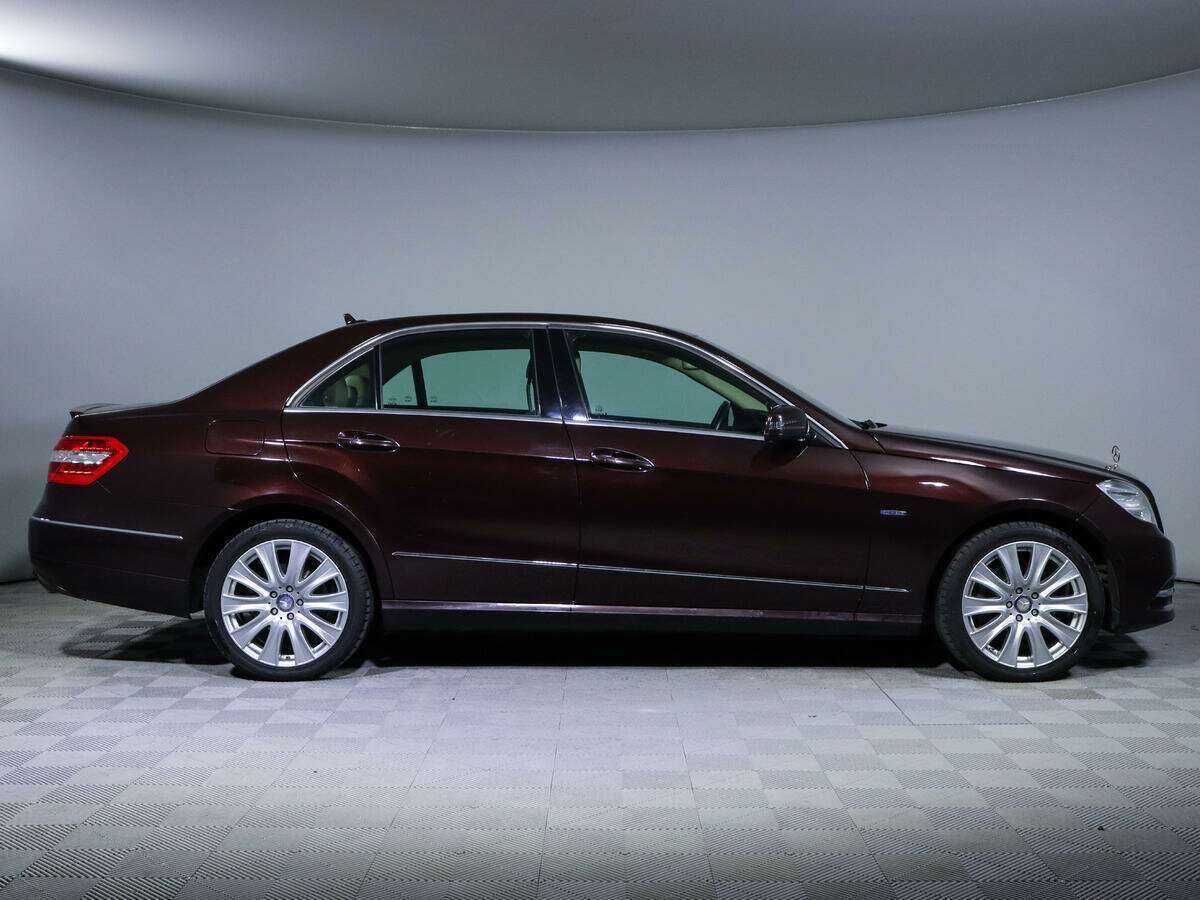 Mercedes-Benz E-Класс 350, 2012 Фото №4