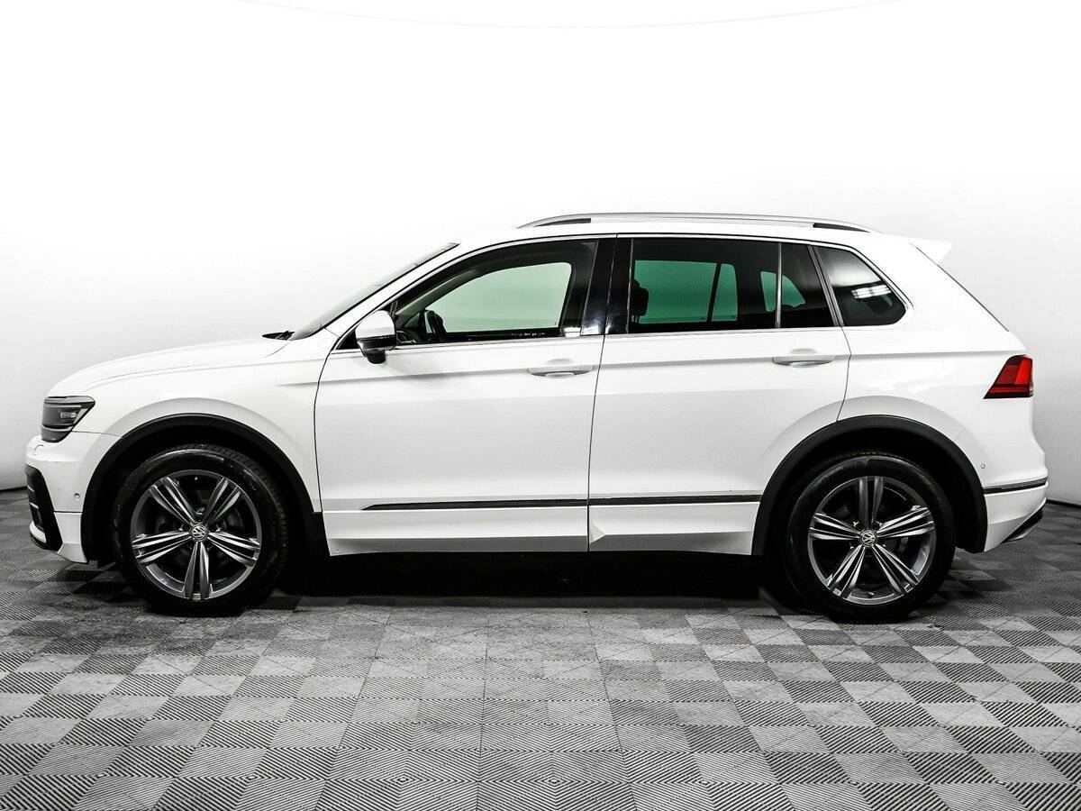 Volkswagen Tiguan, 2018 Фото №8