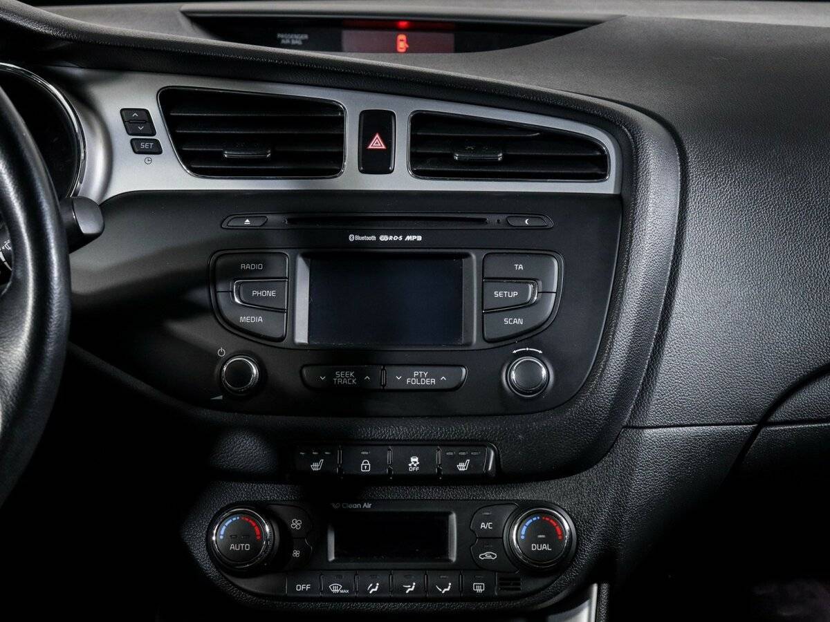 Kia Ceed, 2014 Фото №8