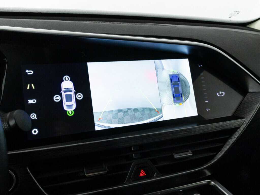 Geely Tugella, 2022 Фото №17