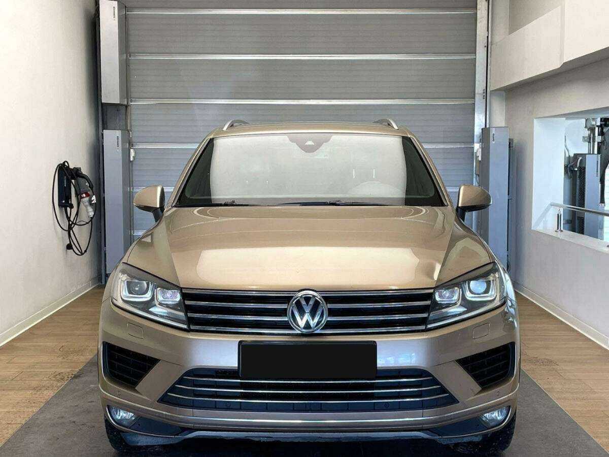 Volkswagen Touareg, 2015 Фото №2