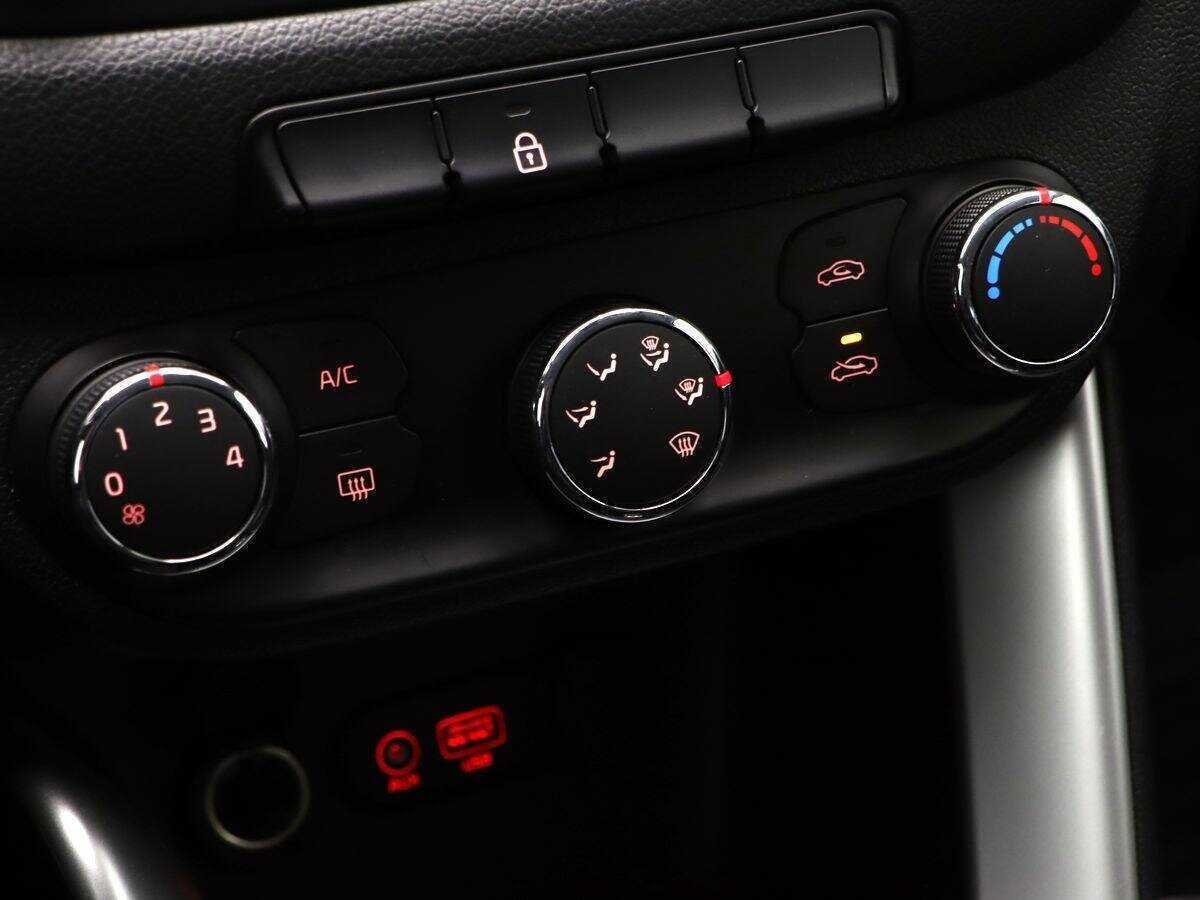 Kia Ceed, 2018 Фото №15