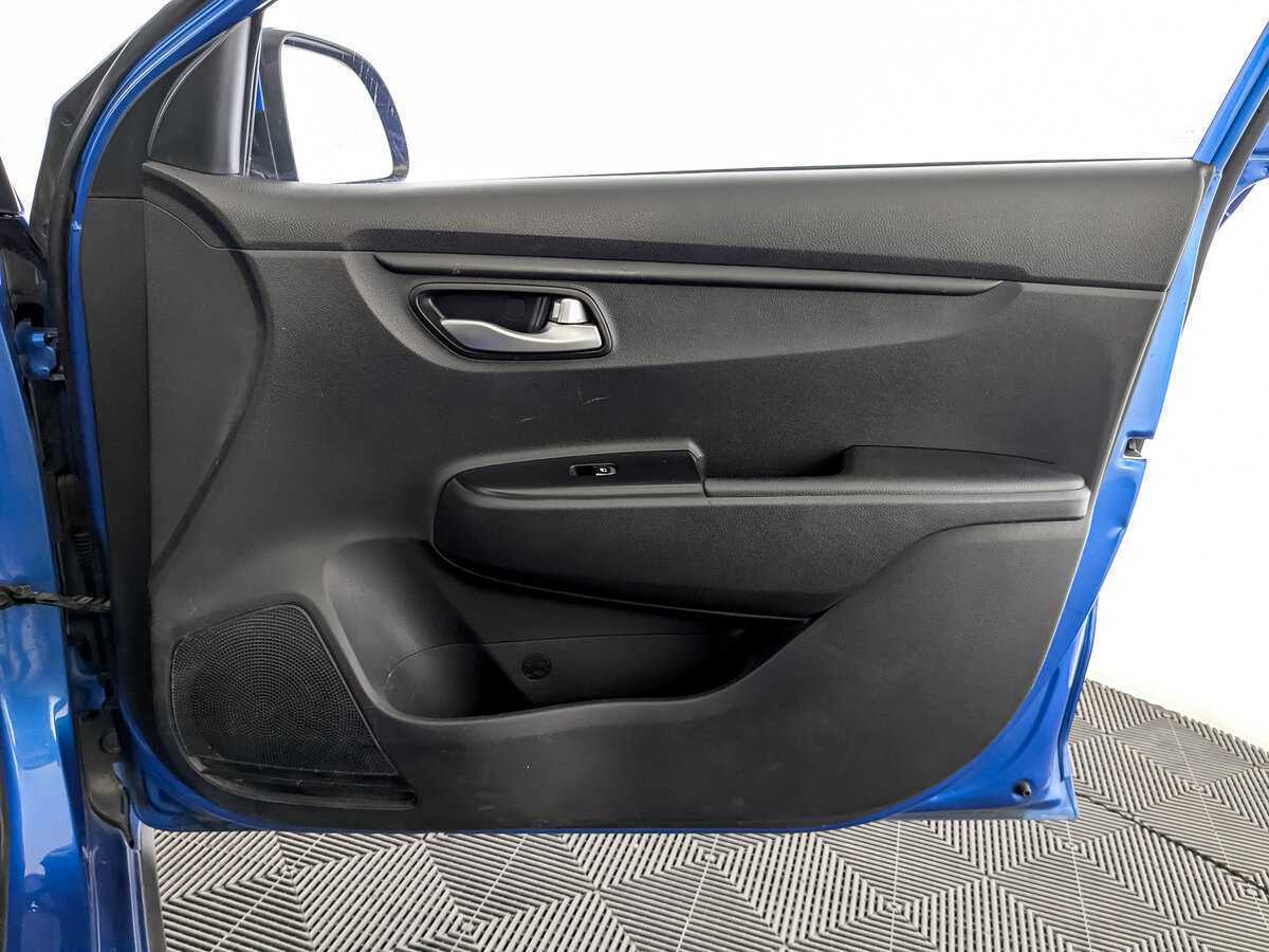 Kia Rio X-Line, 2020 Фото №22